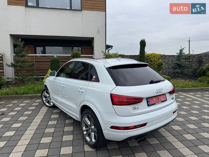 Внедорожник / Кроссовер Audi Q3 2017 в Стрые