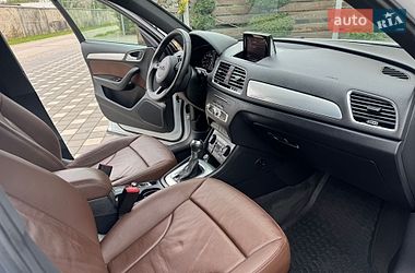Внедорожник / Кроссовер Audi Q3 2017 в Стрые