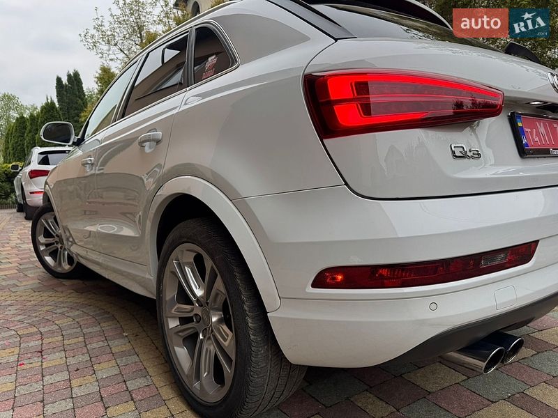 Внедорожник / Кроссовер Audi Q3 2017 в Стрые