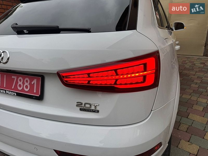 Внедорожник / Кроссовер Audi Q3 2017 в Стрые