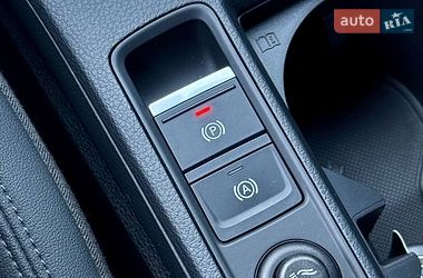 Позашляховик / Кросовер Audi Q3 2020 в Києві