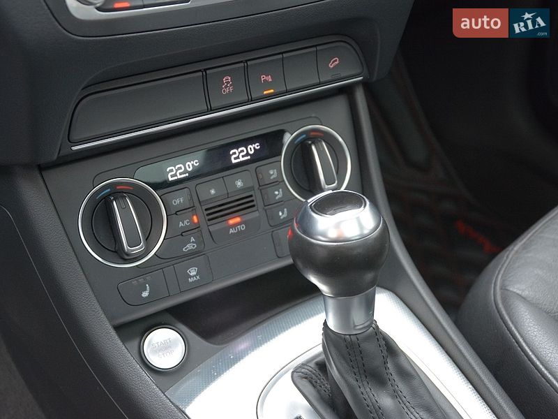 Позашляховик / Кросовер Audi Q3 2016 в Києві