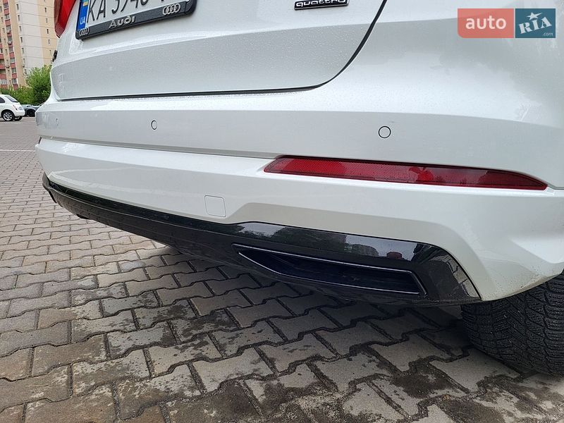 Внедорожник / Кроссовер Audi Q3 2022 в Киеве