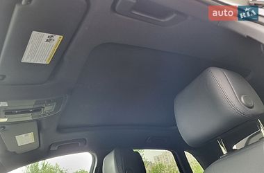 Внедорожник / Кроссовер Audi Q3 2022 в Киеве