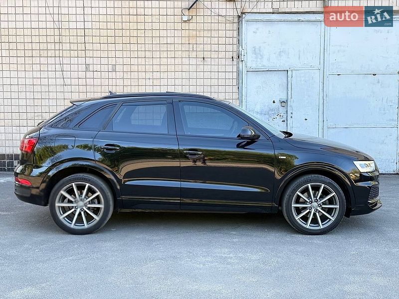 Внедорожник / Кроссовер Audi Q3 2017 в Одессе