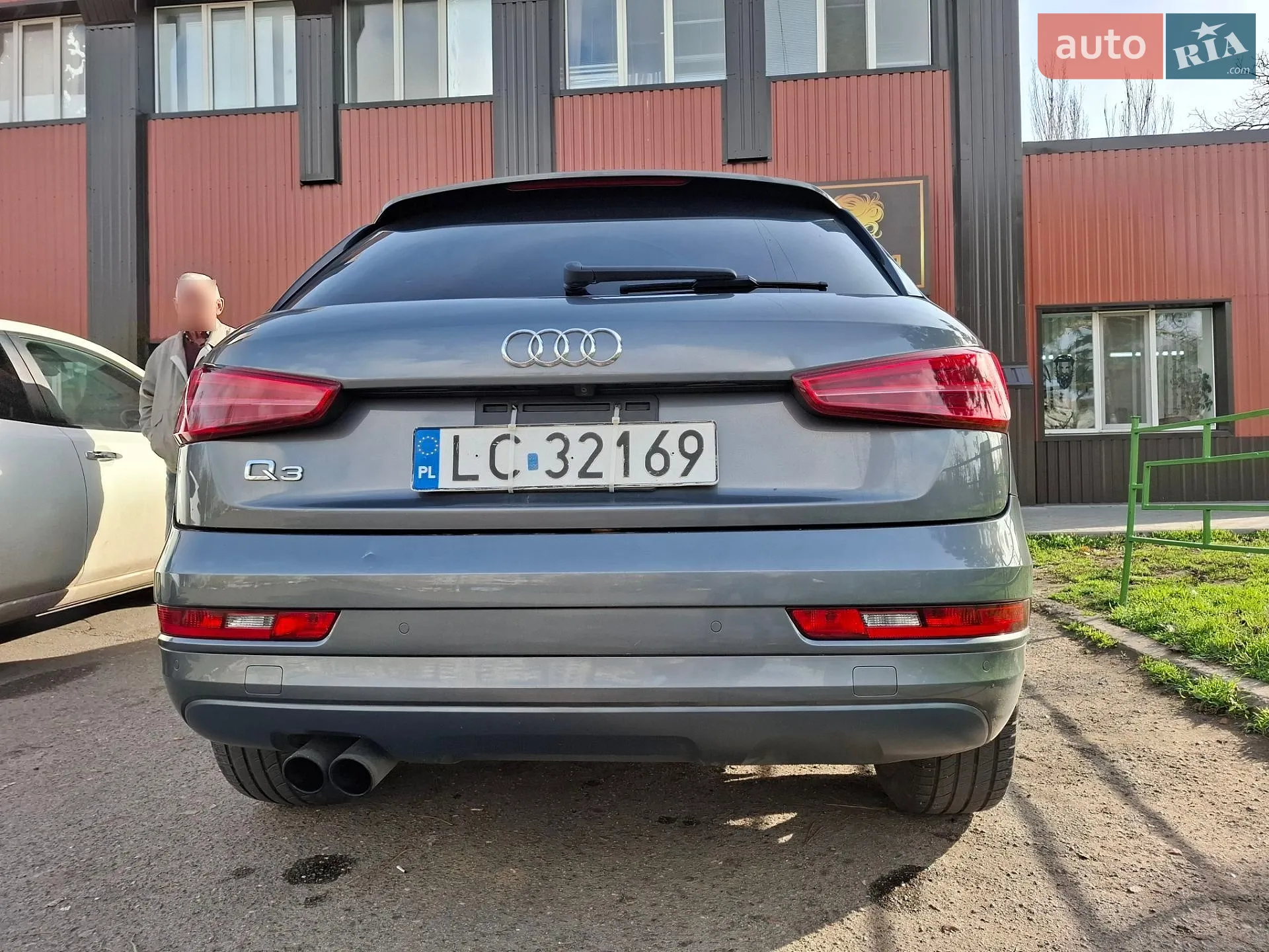 Audi Q3 2016 VIN WA1BCCFS5HR005531 фото оголошення 3 з 12
