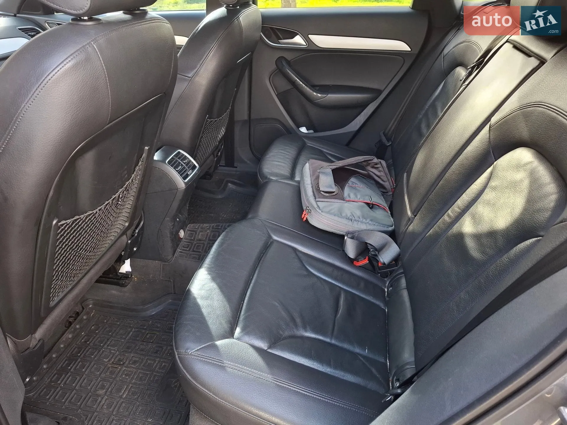 Audi Q3 2016 VIN WA1BCCFS5HR005531 фото оголошення 8 з 12