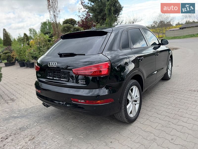 Внедорожник / Кроссовер Audi Q3 2017 в Луцке