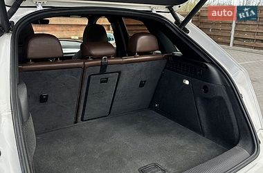 Позашляховик / Кросовер Audi Q3 2016 в Білогородці