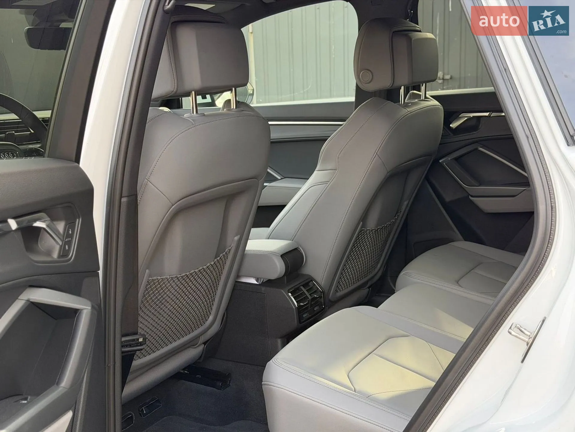 2024 Audi Q3 - мініатюра 25
