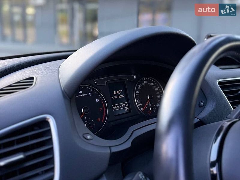 Позашляховик / Кросовер Audi Q3 2018 в Новояворівську