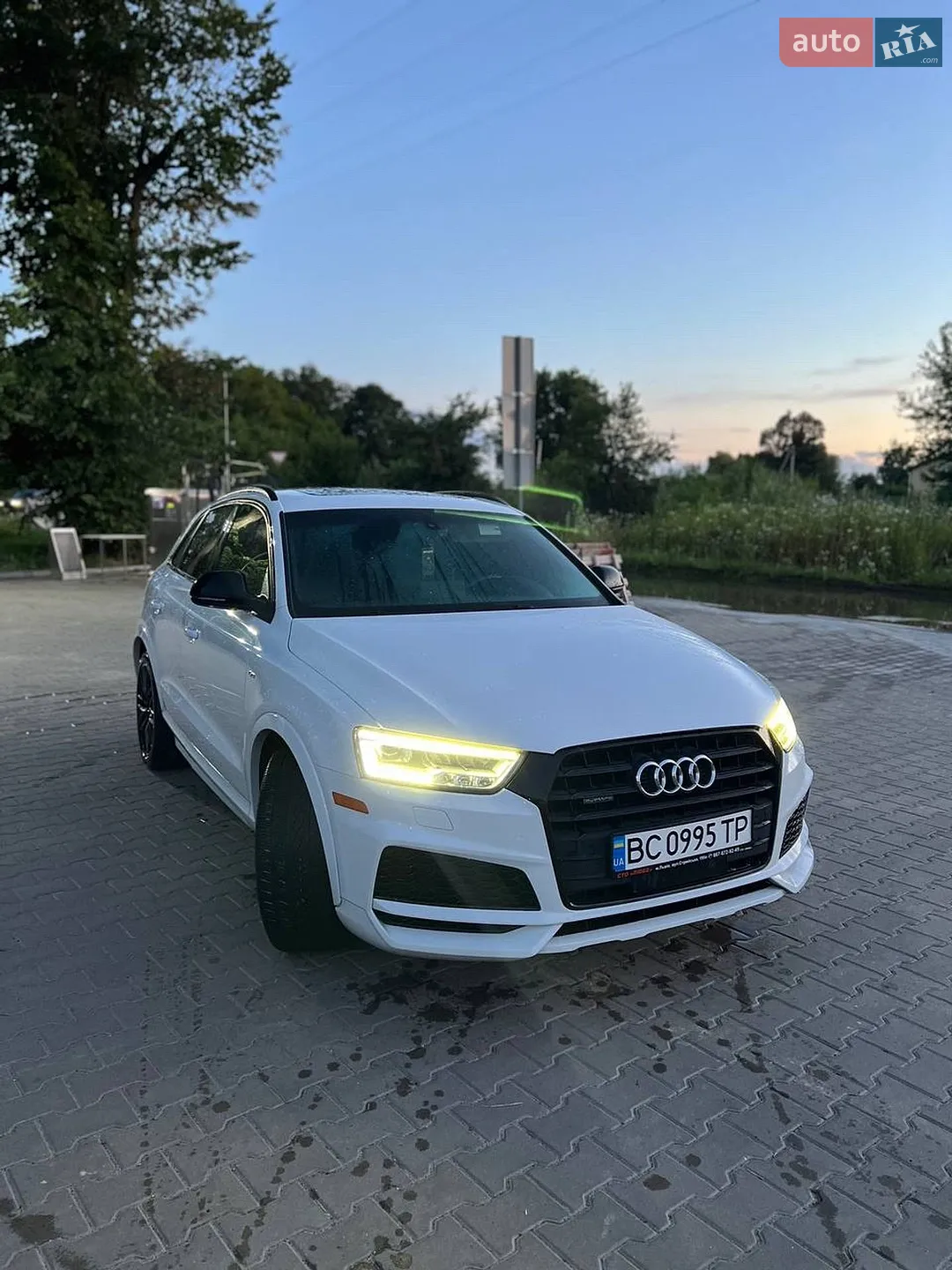 2017 Audi Q3 - мініатюра 3