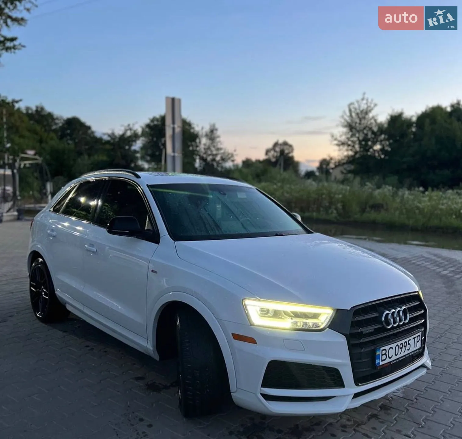 2017 Audi Q3 - мініатюра 2