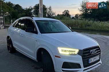 Позашляховик / Кросовер Audi Q3 2017 в Львові