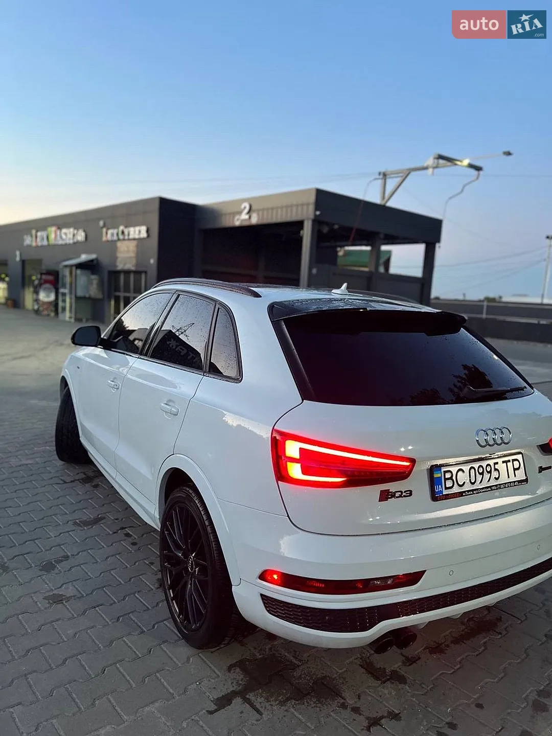 2017 Audi Q3 - мініатюра 13