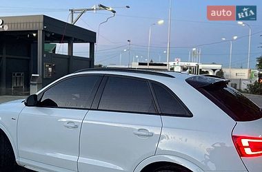 Позашляховик / Кросовер Audi Q3 2017 в Львові