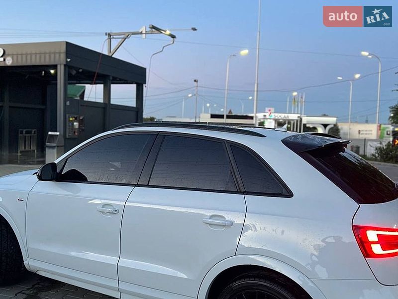 Позашляховик / Кросовер Audi Q3 2017 в Львові