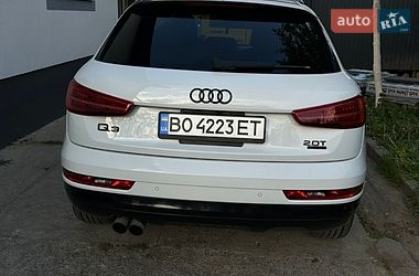 Позашляховик / Кросовер Audi Q3 2016 в Тернополі