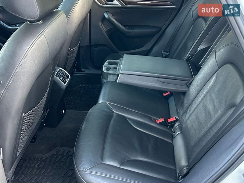 Позашляховик / Кросовер Audi Q3 2016 в Тернополі