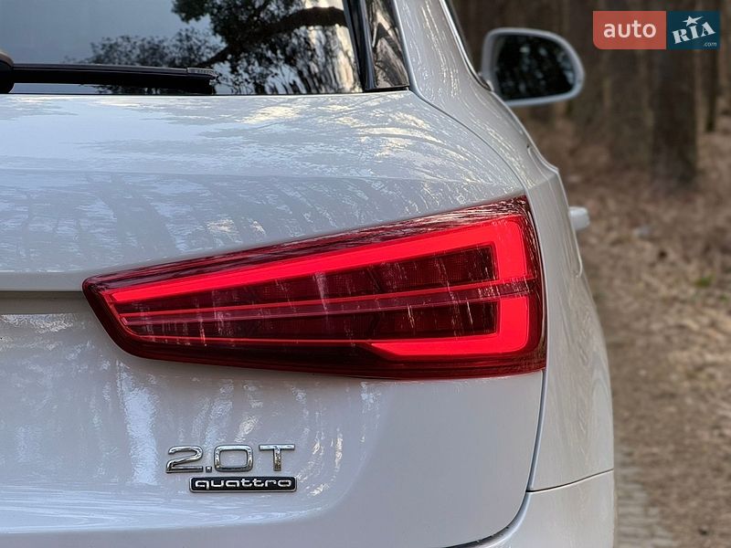 Позашляховик / Кросовер Audi Q3 2016 в Житомирі