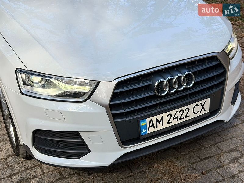 Позашляховик / Кросовер Audi Q3 2016 в Житомирі