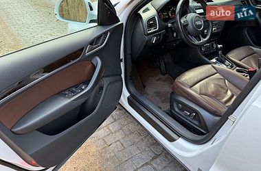 Позашляховик / Кросовер Audi Q3 2016 в Житомирі