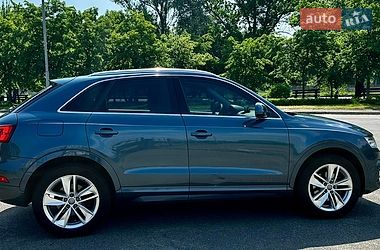 Позашляховик / Кросовер Audi Q3 2015 в Києві