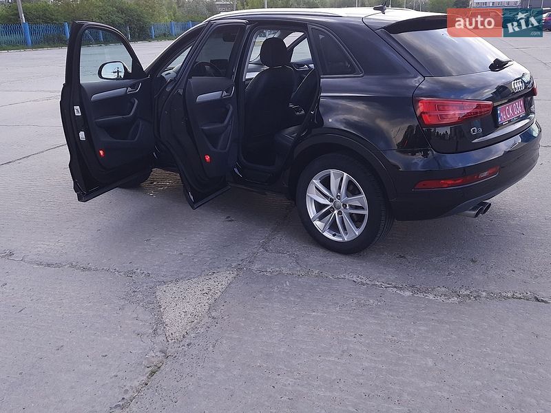 Позашляховик / Кросовер Audi Q3 2016 в Чернівцях