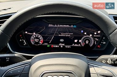 Внедорожник / Кроссовер Audi Q3 2020 в Киеве
