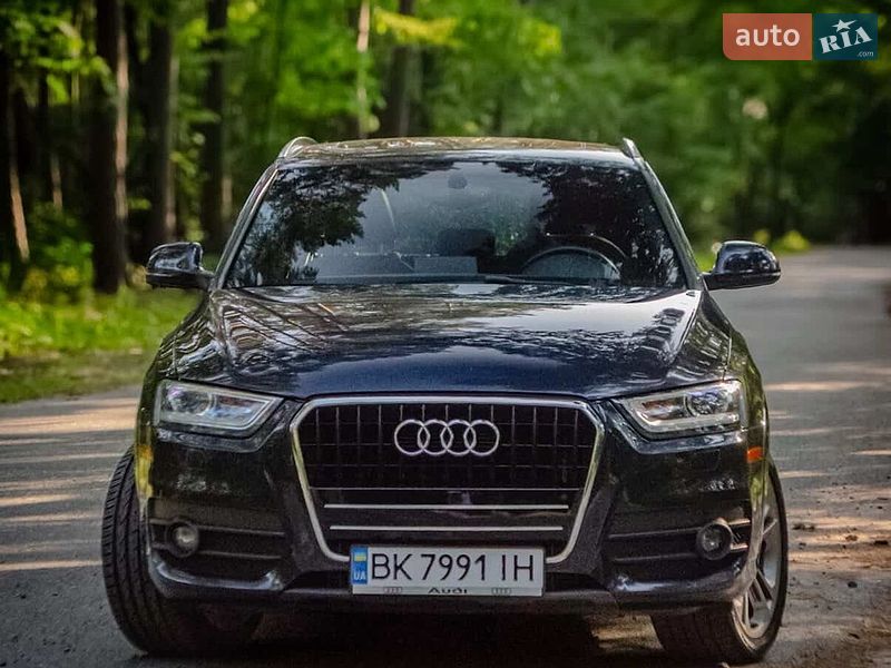 Позашляховик / Кросовер Audi Q3 2015 в Львові