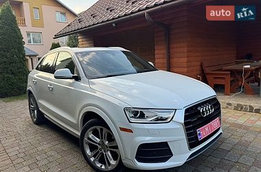 Внедорожник / Кроссовер Audi Q3 2017 в Стрые