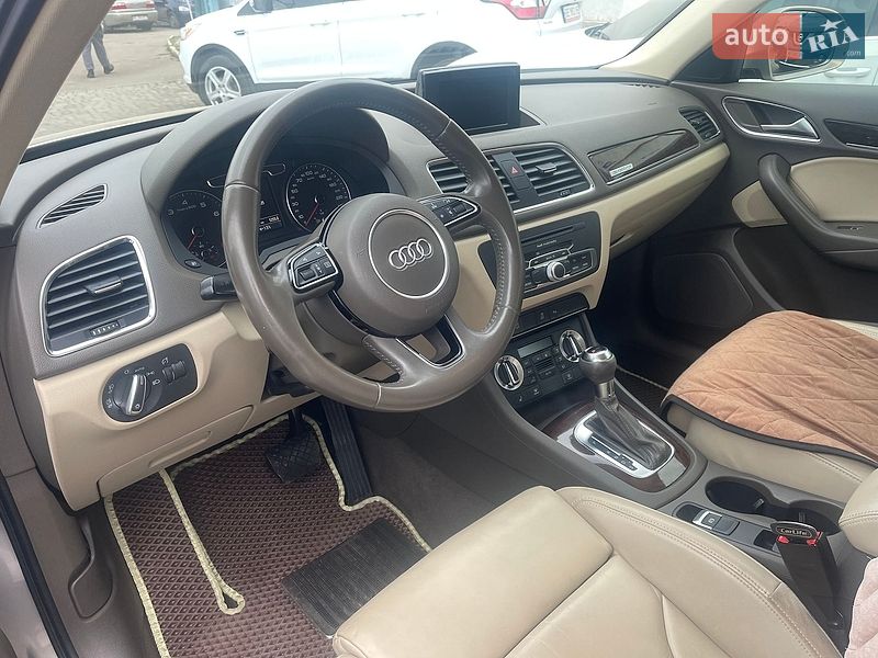 Внедорожник / Кроссовер Audi Q3 2013 в Николаеве