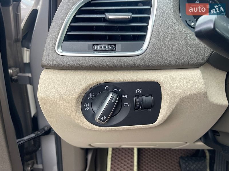 Внедорожник / Кроссовер Audi Q3 2013 в Николаеве