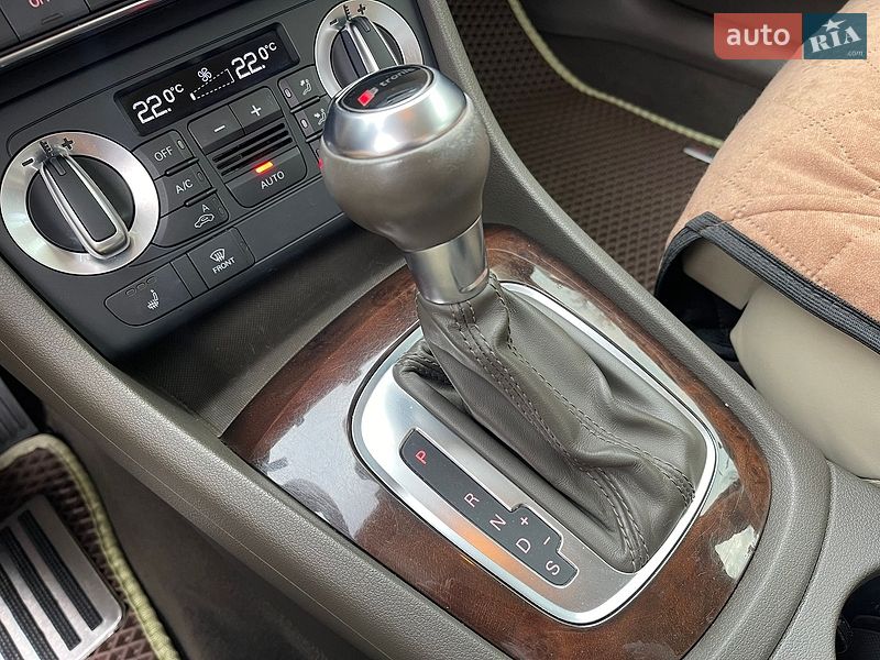 Внедорожник / Кроссовер Audi Q3 2013 в Николаеве
