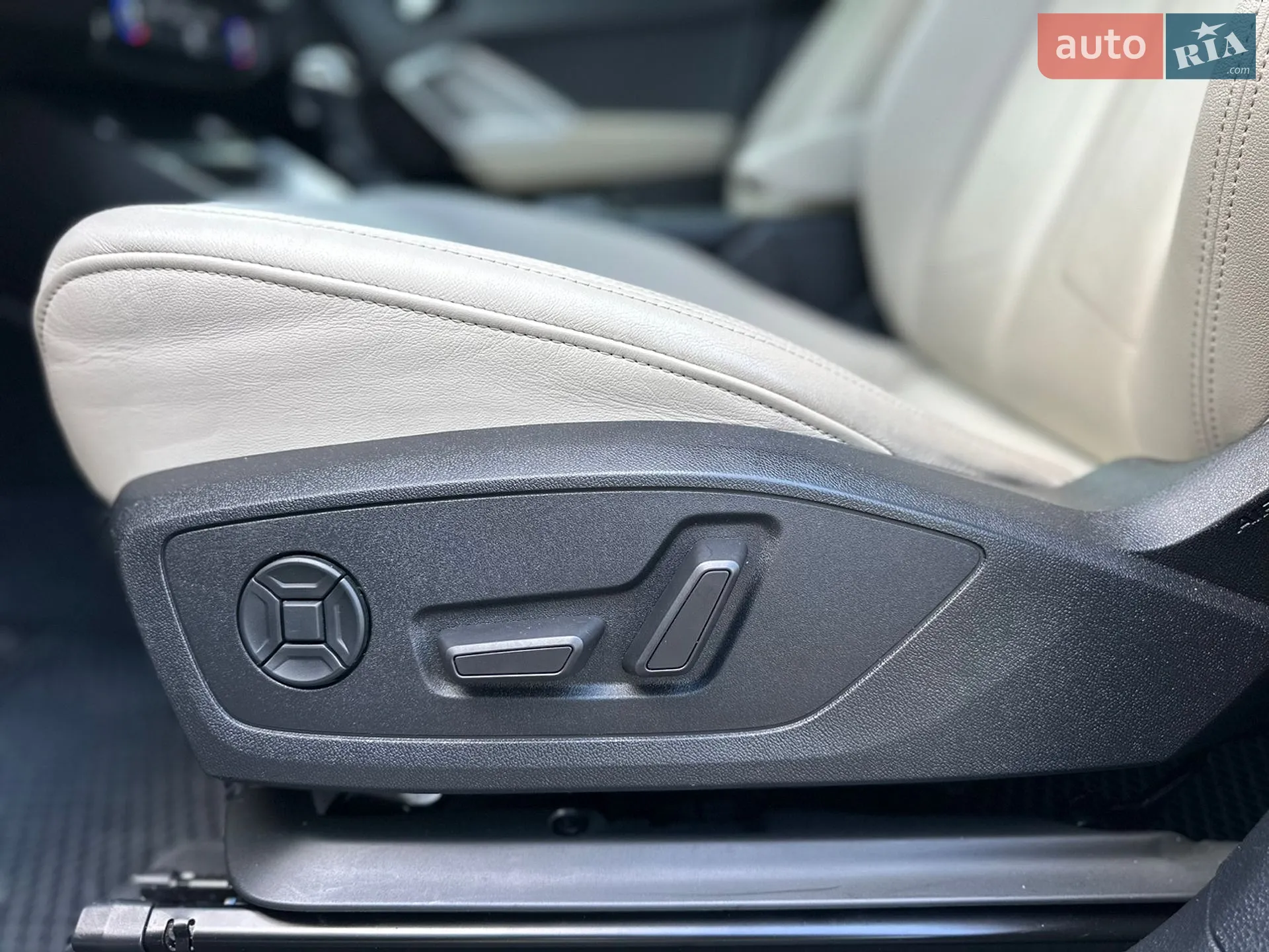 2019 Audi Q3 - мініатюра 21