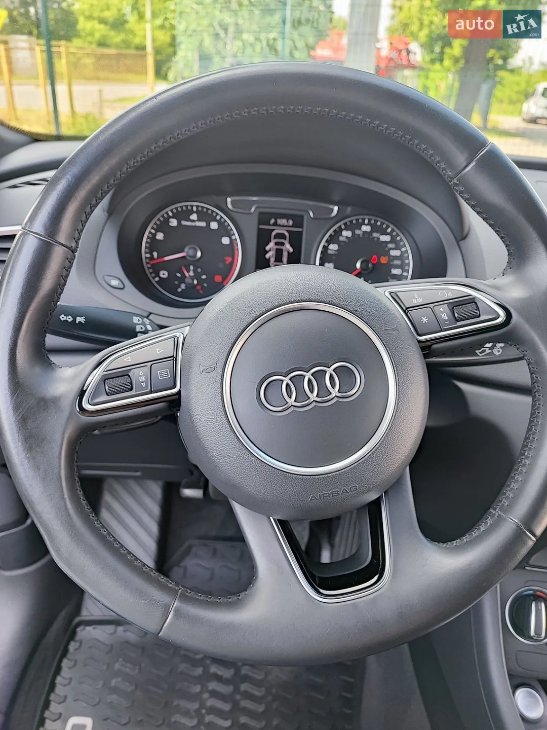 2017 Audi Q3 - мініатюра 8