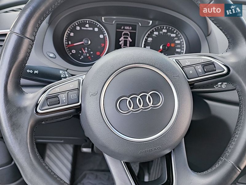 Внедорожник / Кроссовер Audi Q3 2017 в Виннице