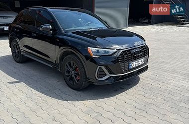 Позашляховик / Кросовер Audi Q3 2020 в Умані