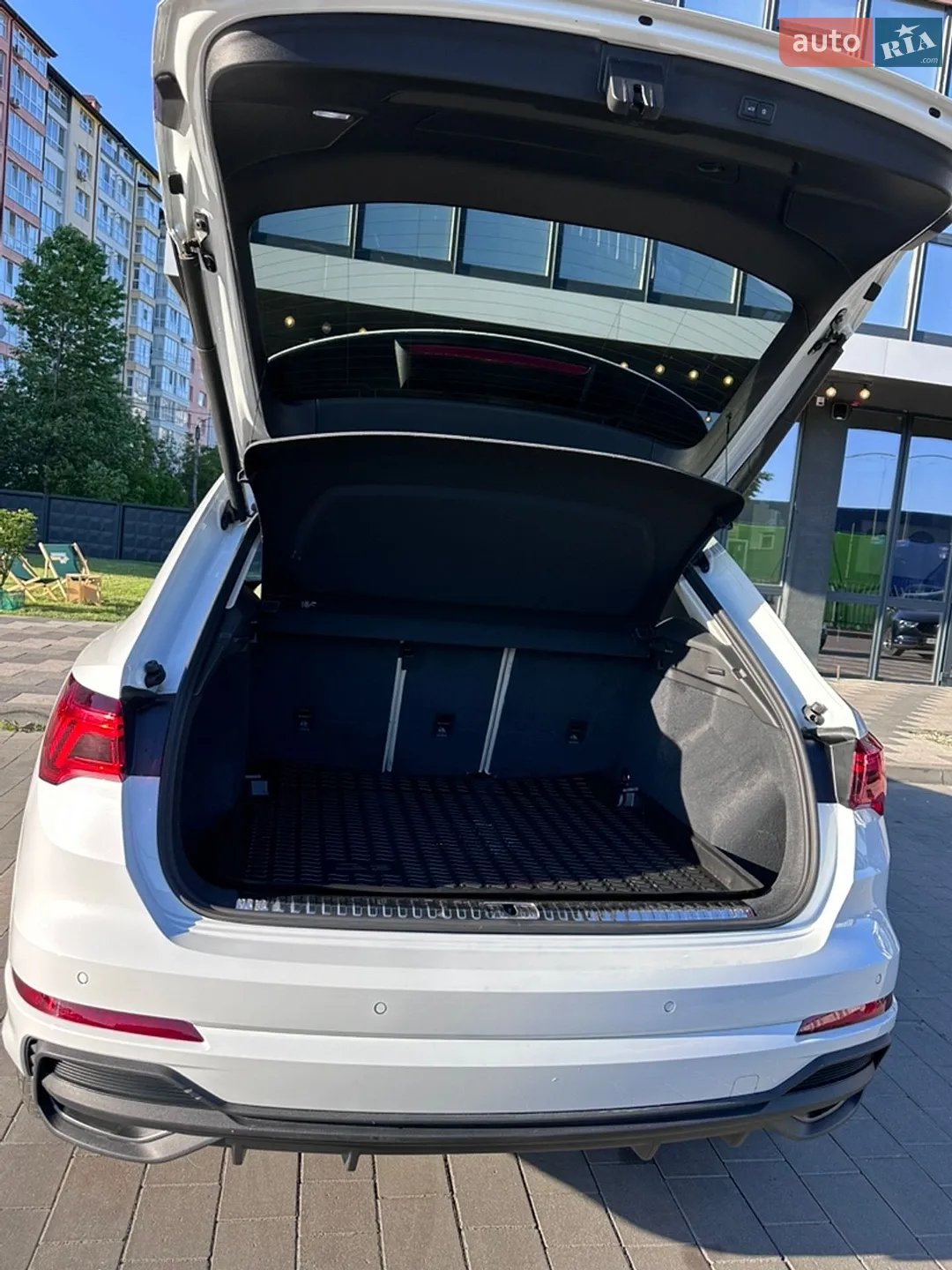 2023 Audi Q3 - мініатюра 19