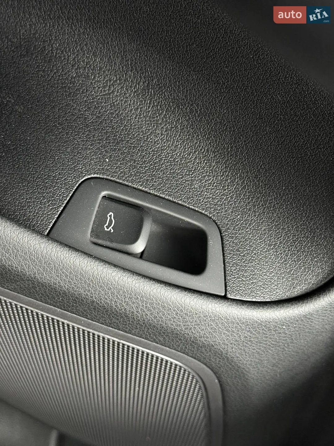 2018 Audi Q3 - мініатюра 17