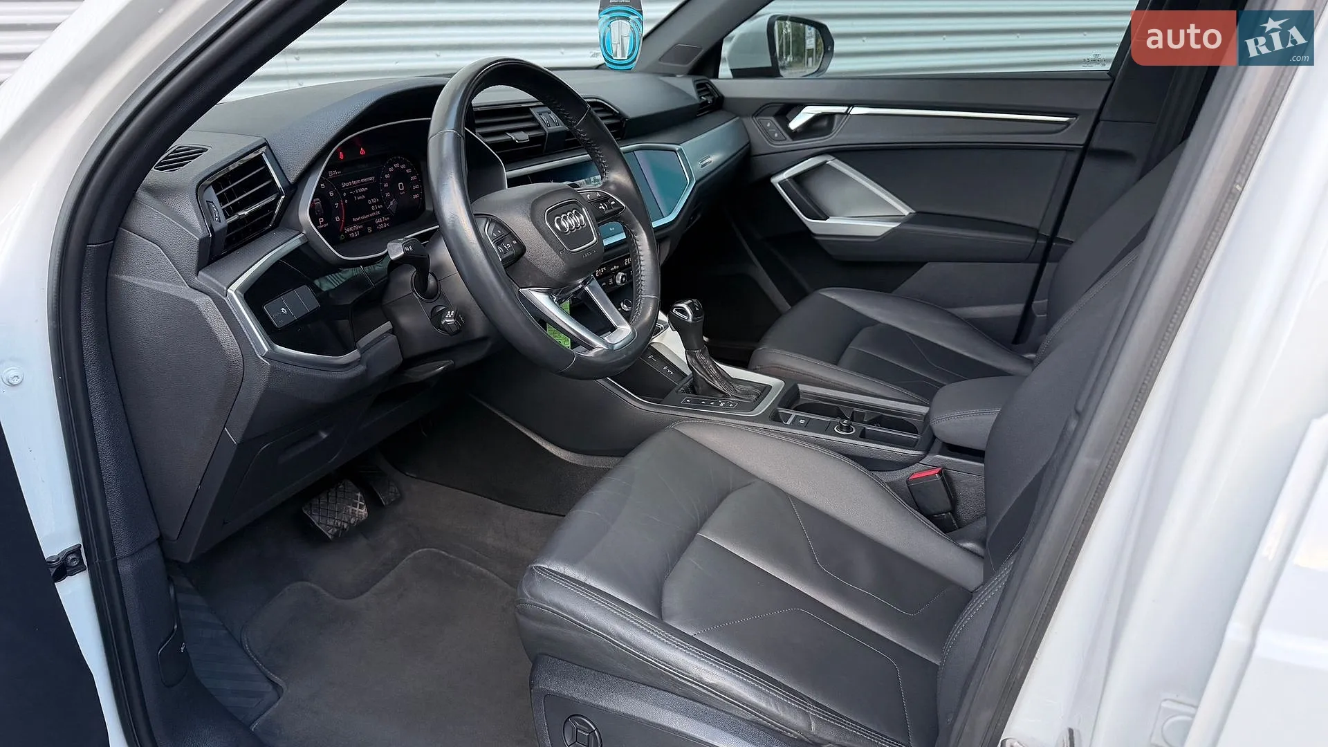 2019 Audi Q3 - мініатюра 46