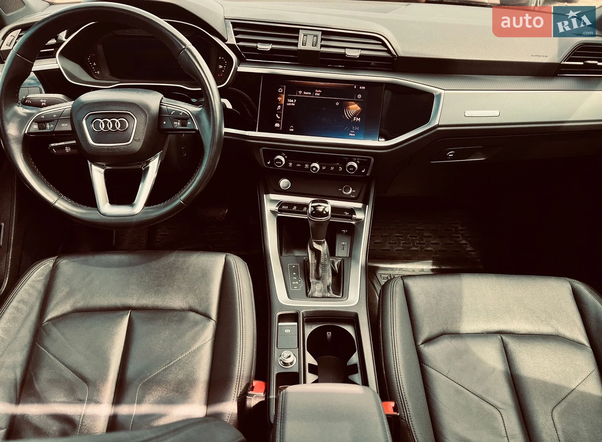 2019 Audi Q3 - мініатюра 18