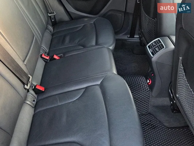 Audi Q3 2018 VIN WA1BCCFS3JR028182 фото оголошення 10 з 55