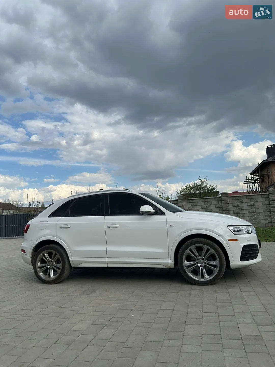2017 Audi Q3 - мініатюра 13