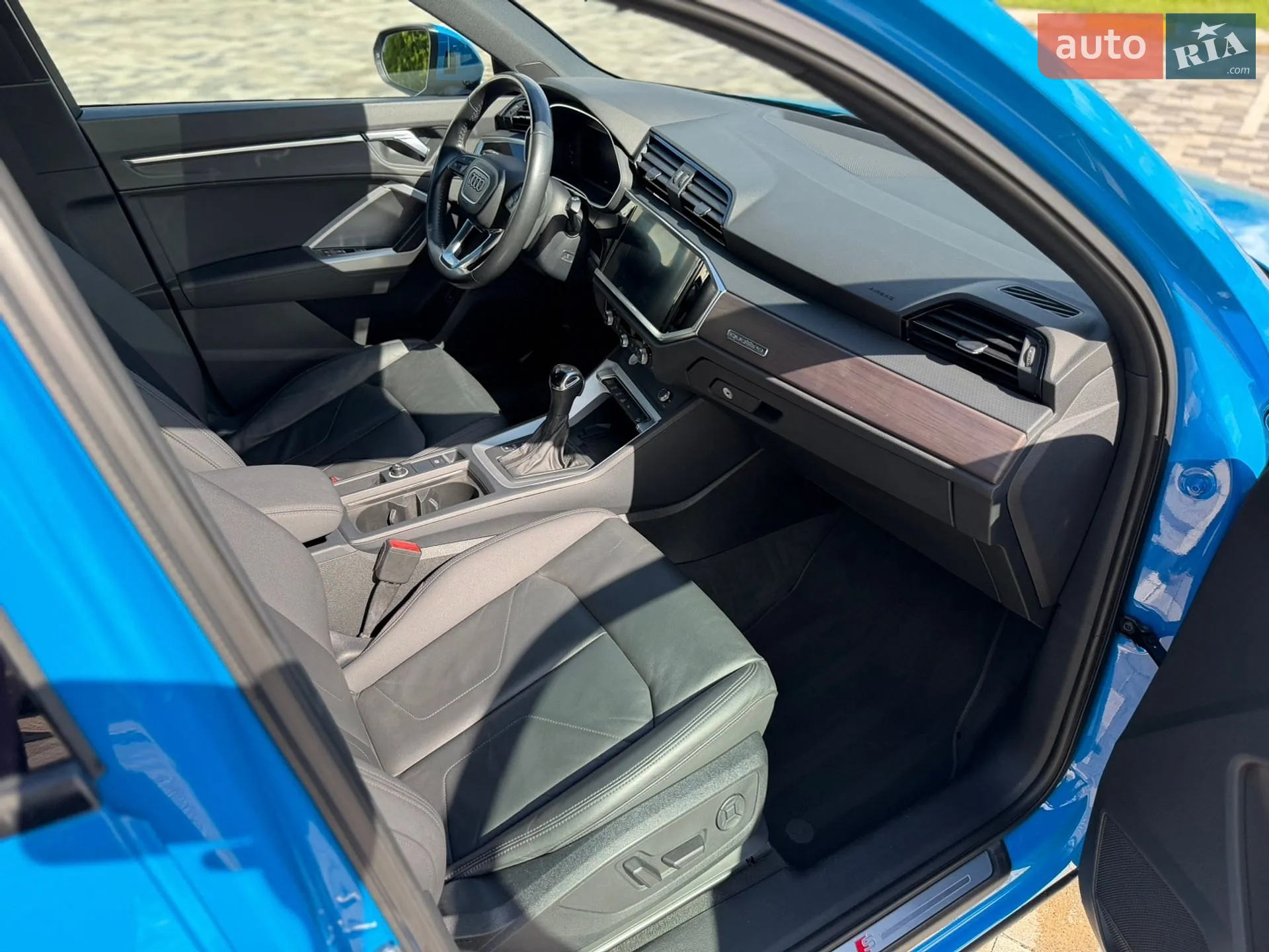 2019 Audi Q3 - мініатюра 18