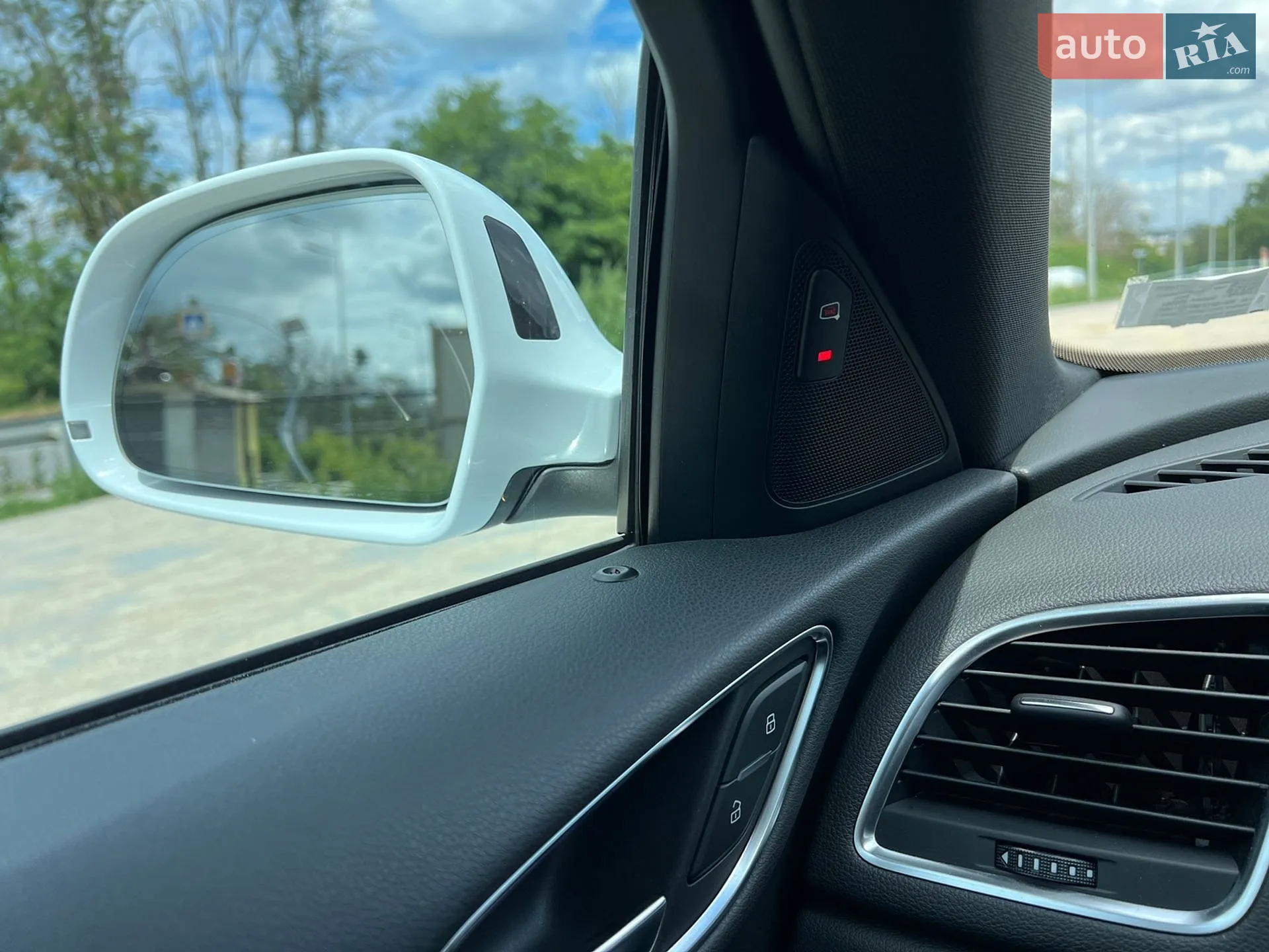 2015 Audi Q3 - мініатюра 33