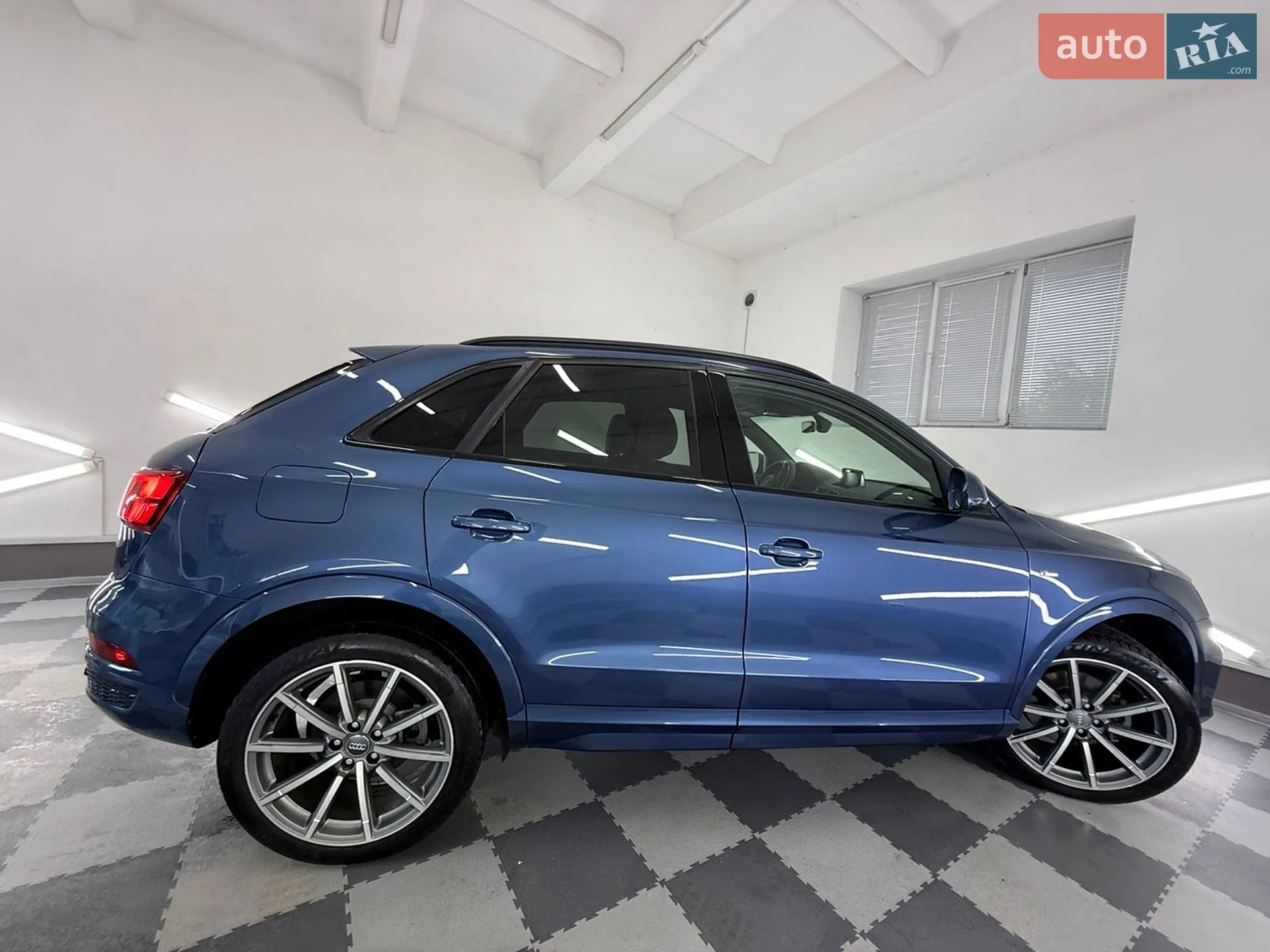 2017 Audi Q3 - мініатюра 19