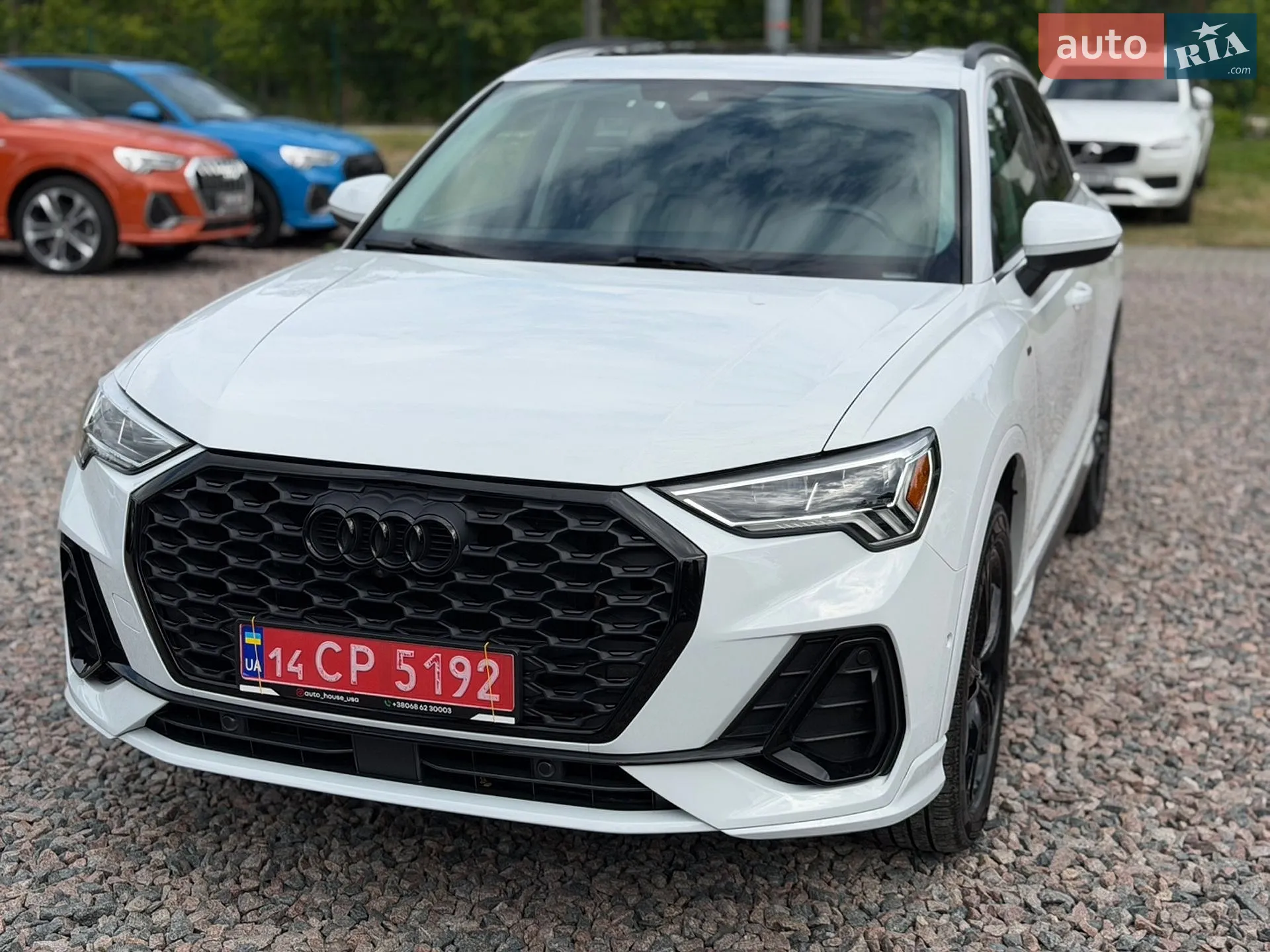 2021 Audi Q3 - фото 1