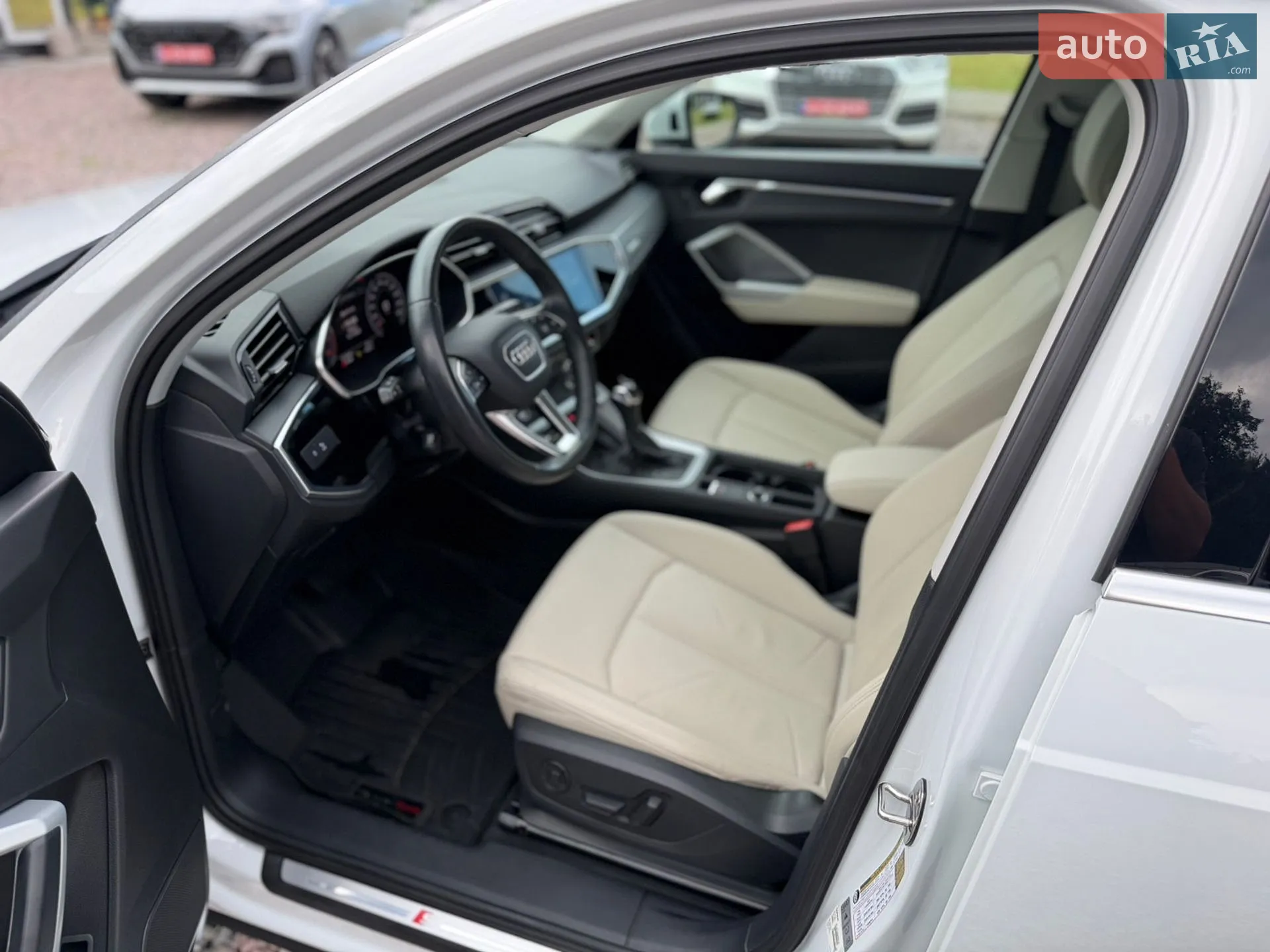 2021 Audi Q3 - мініатюра 23