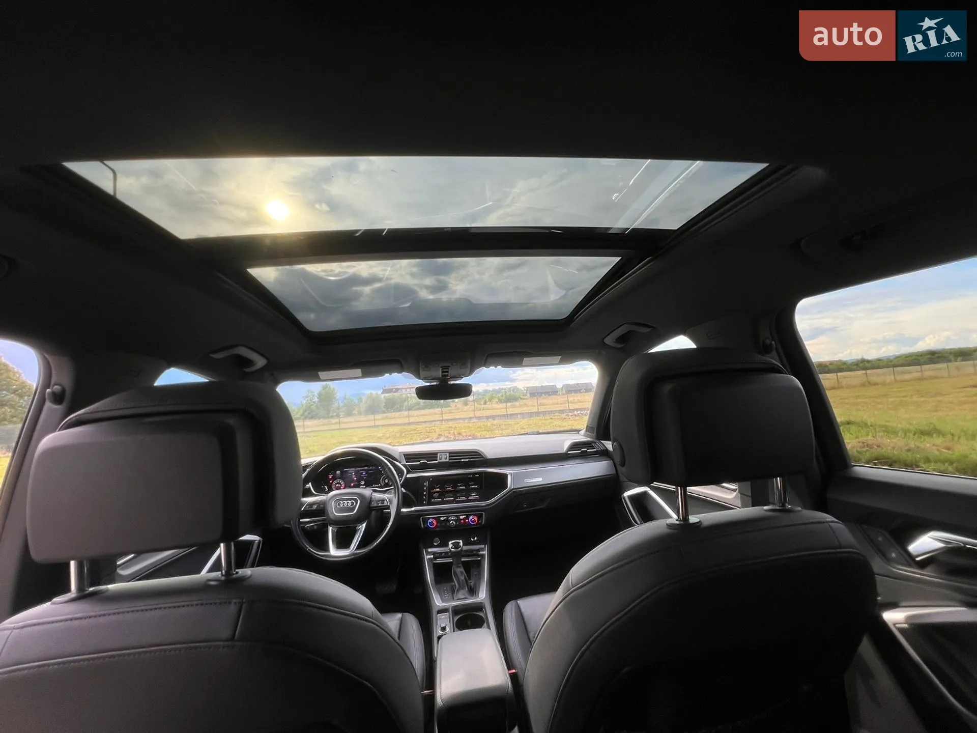 2019 Audi Q3 - мініатюра 14